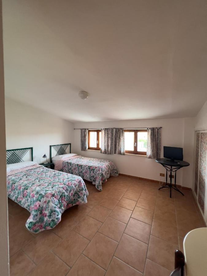 Albergo Ristorante Locanda Rosella Giba Εξωτερικό φωτογραφία