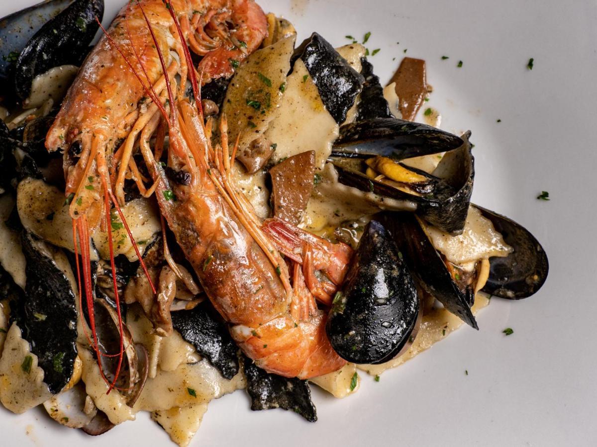 Albergo Ristorante Locanda Rosella Giba Εξωτερικό φωτογραφία