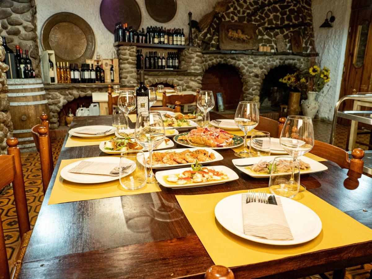 Albergo Ristorante Locanda Rosella Giba Εξωτερικό φωτογραφία