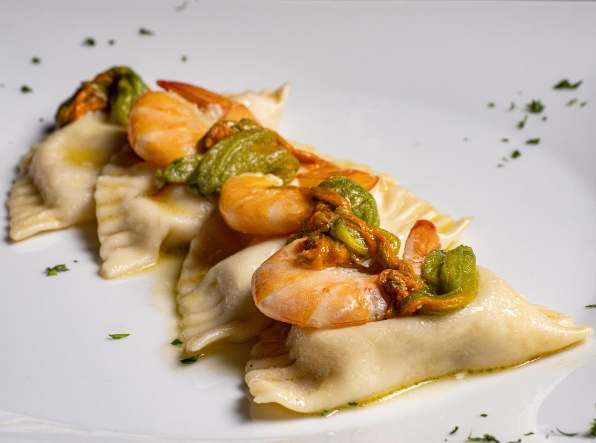 Albergo Ristorante Locanda Rosella Giba Εξωτερικό φωτογραφία