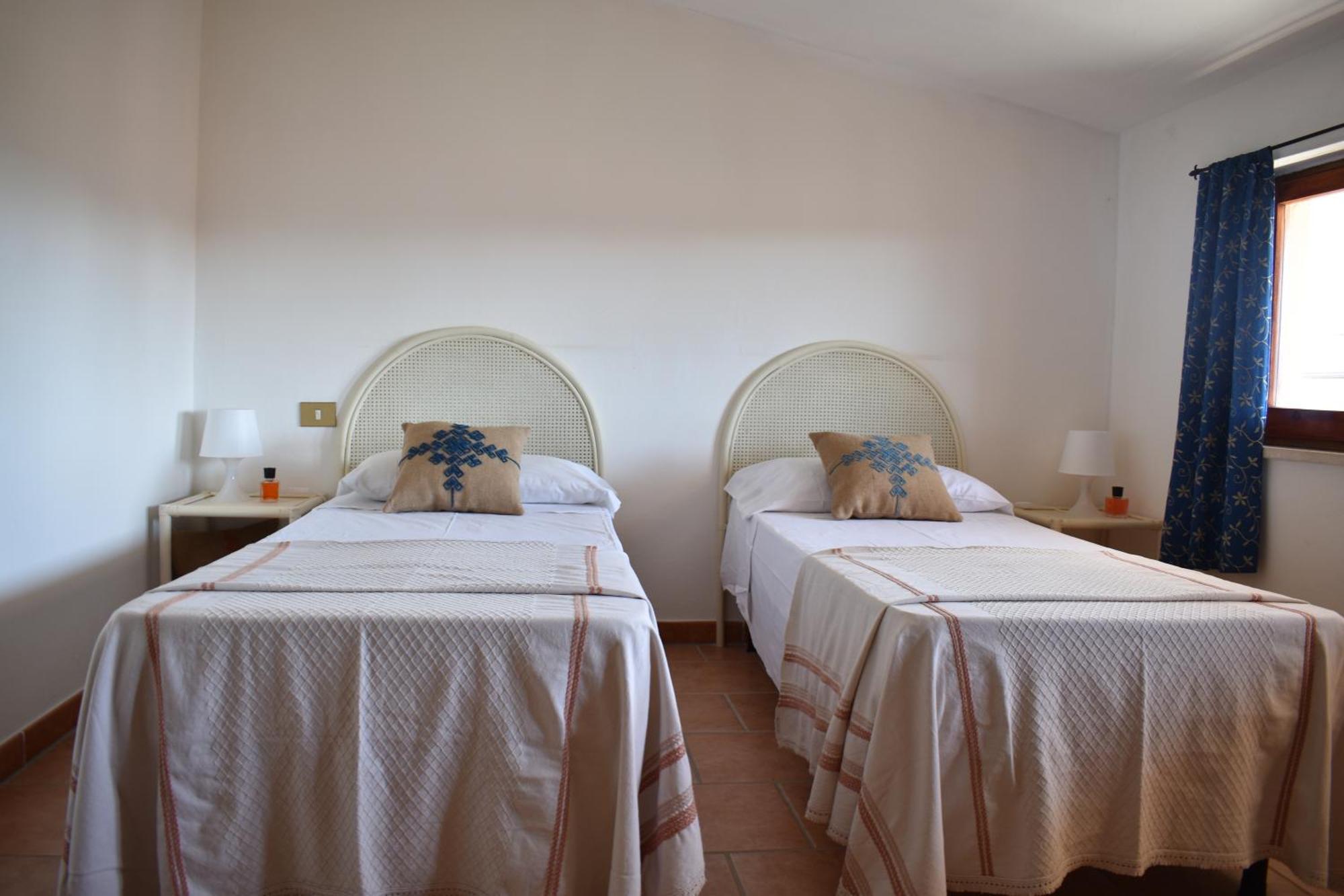 Albergo Ristorante Locanda Rosella Giba Εξωτερικό φωτογραφία