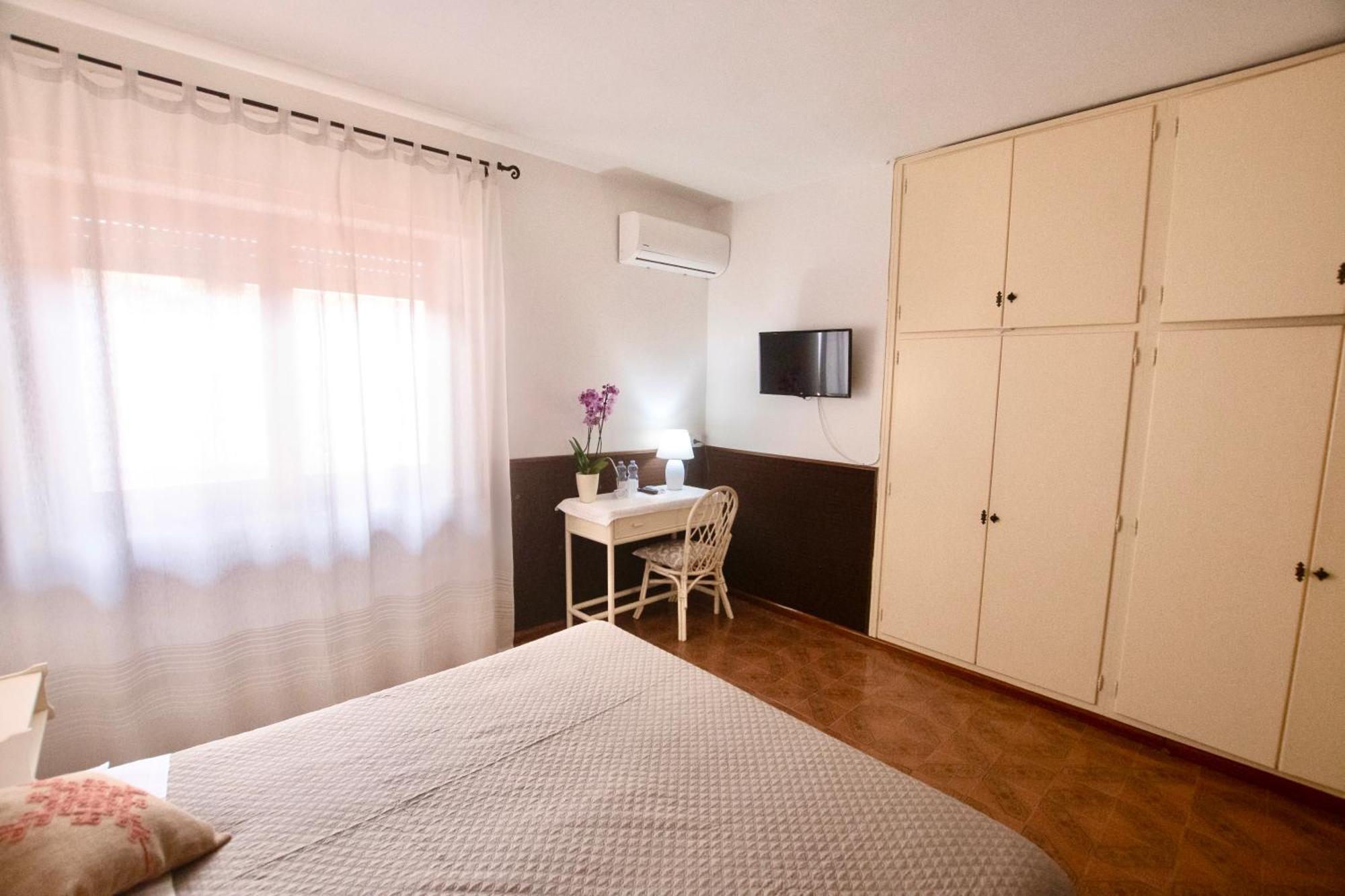 Albergo Ristorante Locanda Rosella Giba Εξωτερικό φωτογραφία